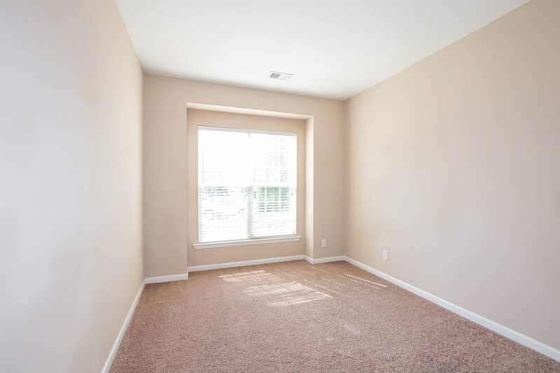 2,375/Mo, 10716 Norway Spruce Ct Charlotte, NC 28262 Bedroom View