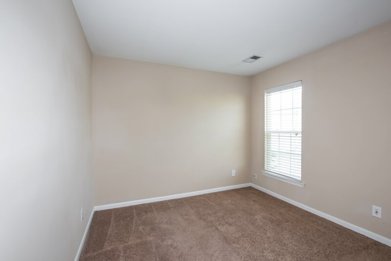 2,375/Mo, 10716 Norway Spruce Ct Charlotte, NC 28262 Bedroom View 2