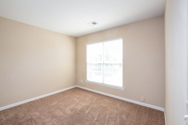 2,375/Mo, 10716 Norway Spruce Ct Charlotte, NC 28262 Bedroom View 3