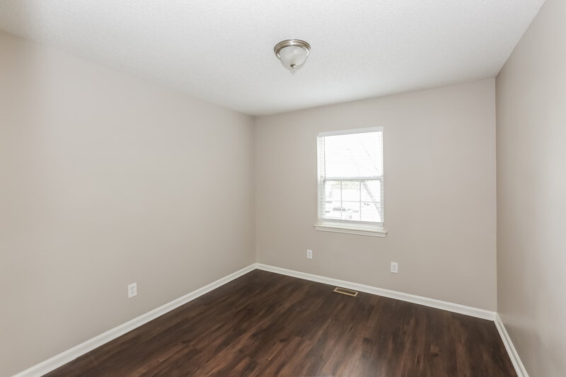 2,105/Mo, 2914 Canary Ct Charlotte, NC 28269 Bedroom View 2