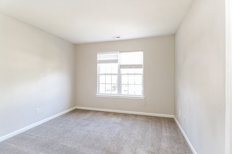 1,910/Mo, 6504 Wild Orchid Ct Charlotte, NC 28262 Bedroom View