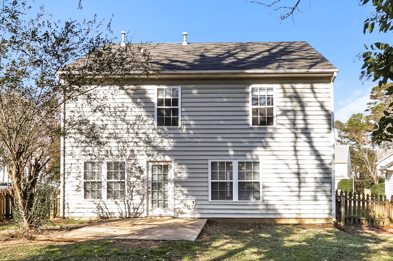 1,910/Mo, 6504 Wild Orchid Ct Charlotte, NC 28262 Rear View