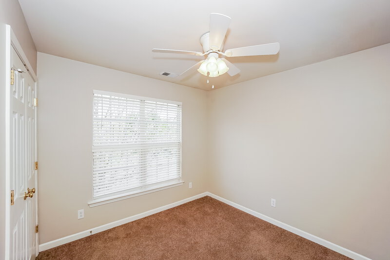 2,170/Mo, 8909 Lyleton Ln Charlotte, NC 28269 Misc View 12