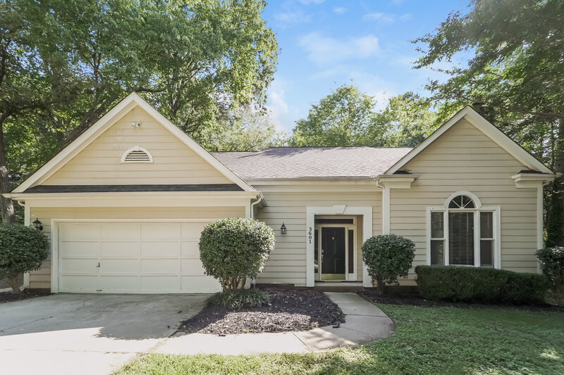 3,360/Mo, 3601 Waterton Leas Ct Charlotte, NC 28269 Front View