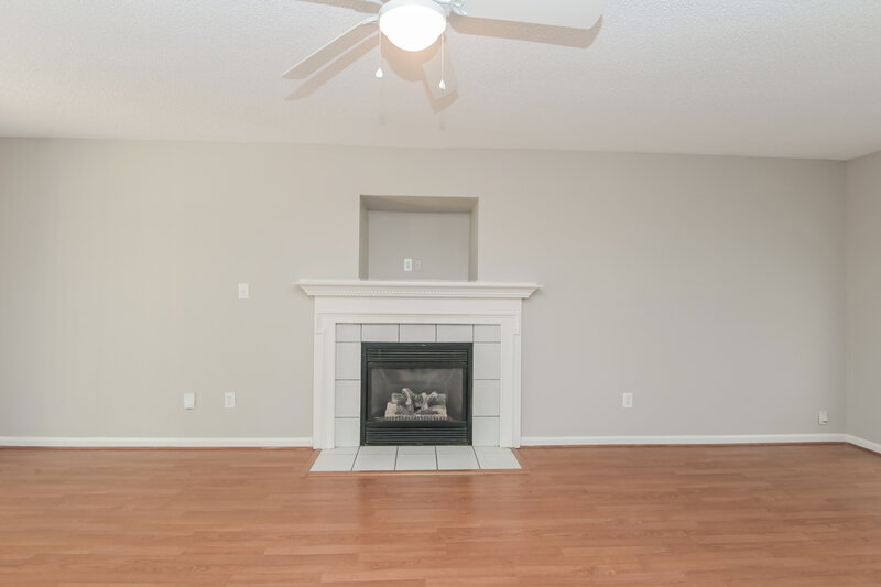 2,660/Mo, 3422 Breezy Morn Ln Charlotte, NC 28269 Living Room View 2