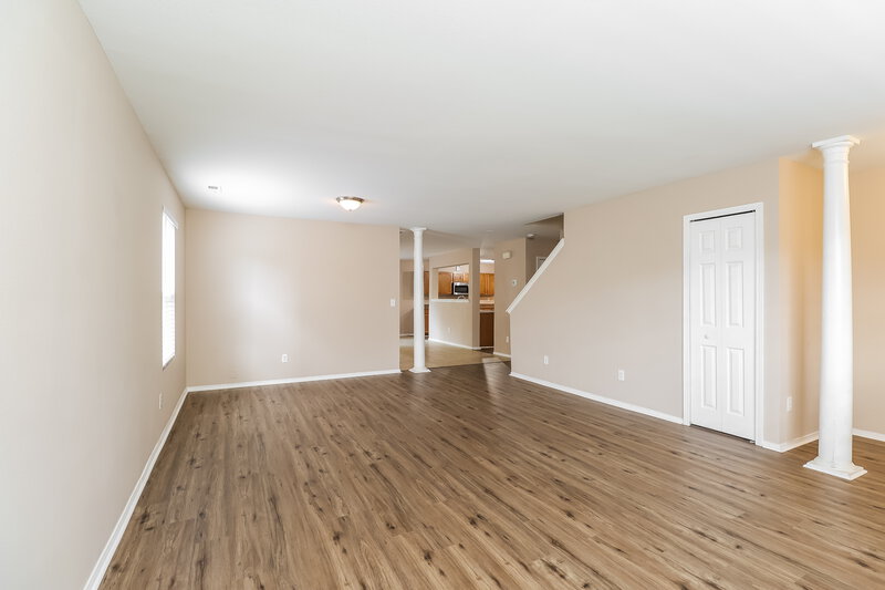 2,600/Mo, 11009 Dry Stone Dr Huntersville, NC 28078 Living Room View
