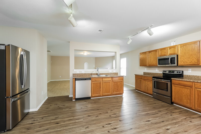 2,600/Mo, 11009 Dry Stone Dr Huntersville, NC 28078 Kitchen View