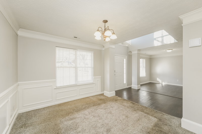 2,360/Mo, 4902 Eagle Creek Dr Charlotte, NC 28269 Dining Room View