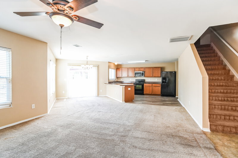 2,140/Mo, 6329 Highland Commons Rd Charlotte, NC 28269 Dining Room View 2