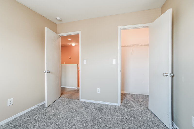 2,140/Mo, 6329 Highland Commons Rd Charlotte, NC 28269 Bedroom View