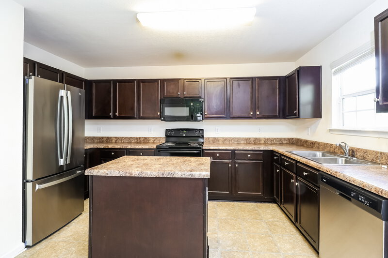 2,030/Mo, 11724 Tribal Dr Charlotte, NC 28214 Kitchen View