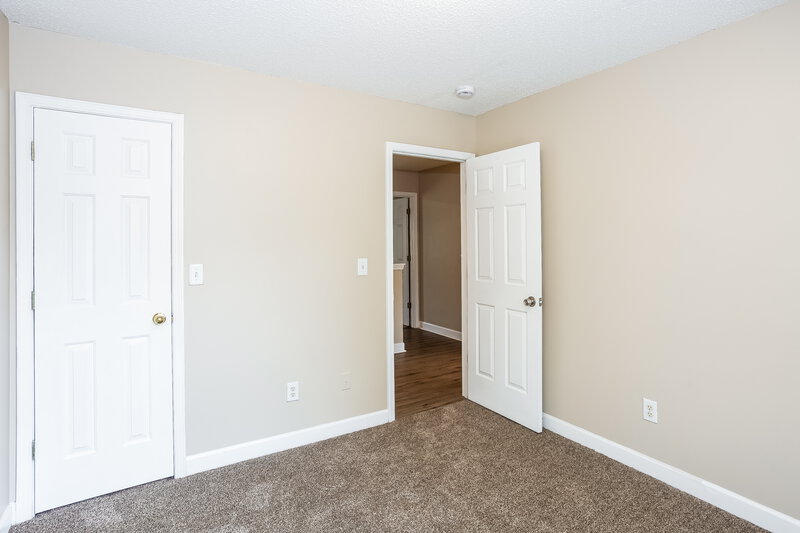 1,905/Mo, 1028 Jordans Pond Ln Charlotte, NC 28214 Bedroom View 4