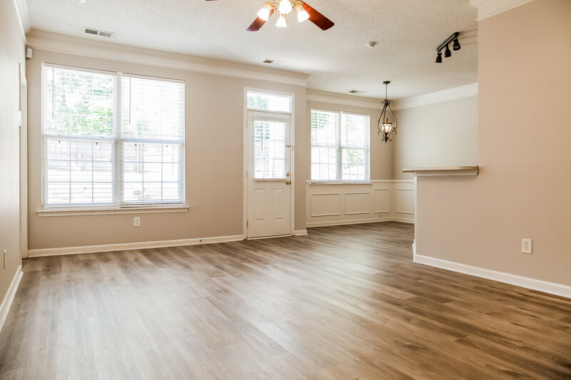 2,660/Mo, 14814 Jerpoint Abby Dr Charlotte, NC 28273 Living Room View 3
