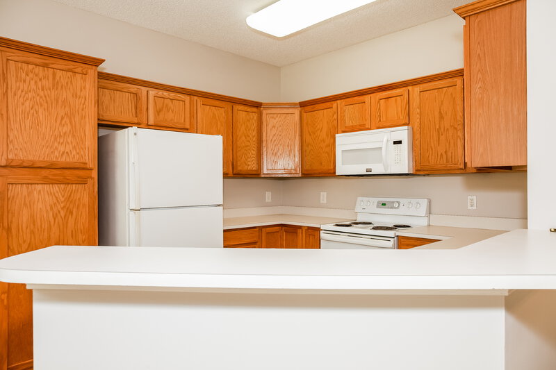 2,660/Mo, 14814 Jerpoint Abby Dr Charlotte, NC 28273 Kitchen View 2