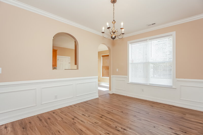 2,085/Mo, 19203 Coachmans Trce Cornelius, NC 28031 Dining Room View 2