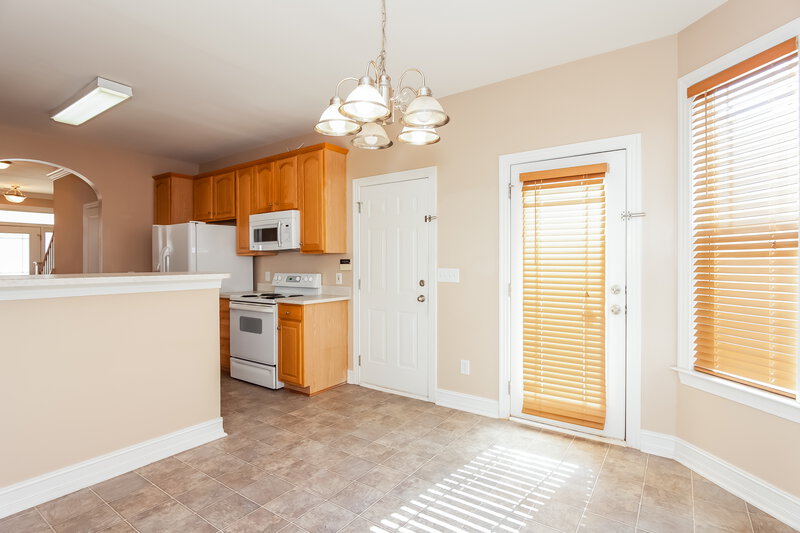 2,085/Mo, 19203 Coachmans Trce Cornelius, NC 28031 Breakfast Nook View