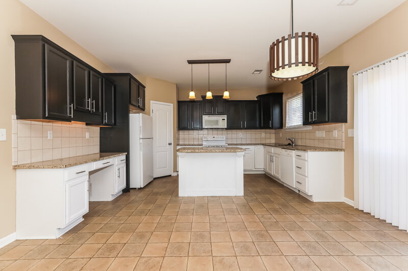 2,560/Mo, 3919 Cassidy Dr Waxhaw, NC 28173 Kitchen View