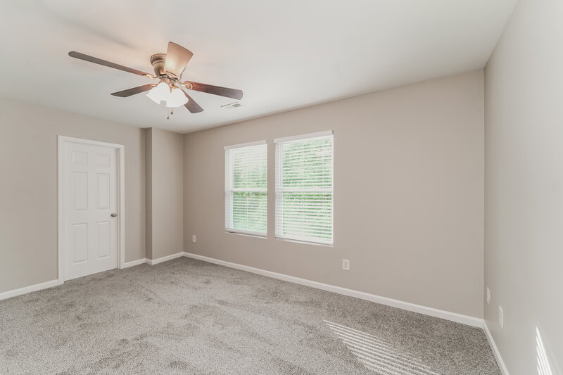 2,085/Mo, 5512 Twin Brook Dr Charlotte, NC 28269 Main Bedroom View
