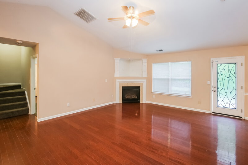 2,135/Mo, 6825 Goldenwillow Dr Charlotte, NC 28215 Misc View 3