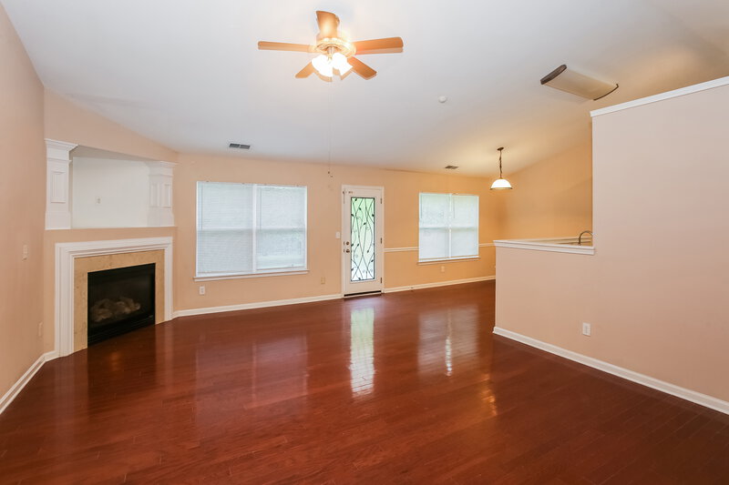 2,135/Mo, 6825 Goldenwillow Dr Charlotte, NC 28215 Misc View 4