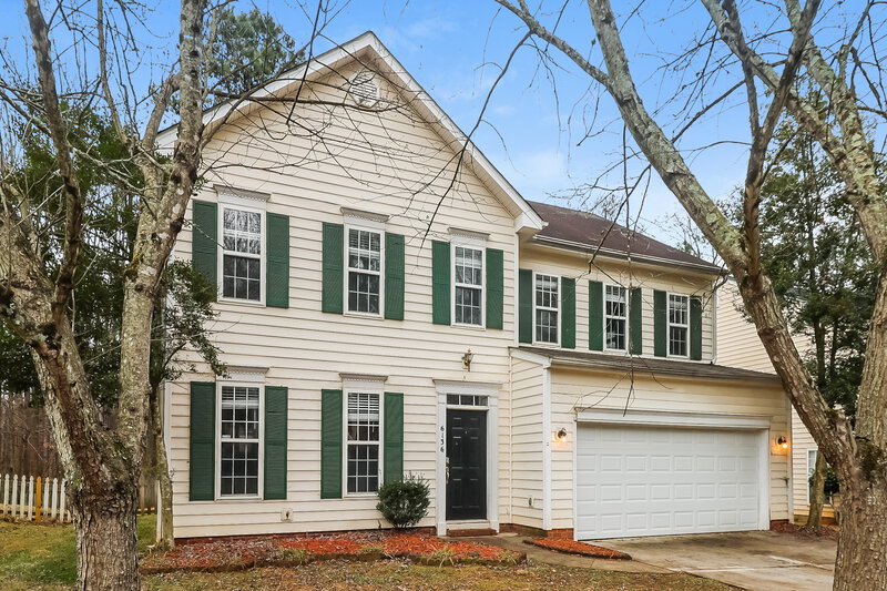 2,130/Mo, 6136 Planters Wood Ln Charlotte, NC 28269 Front View