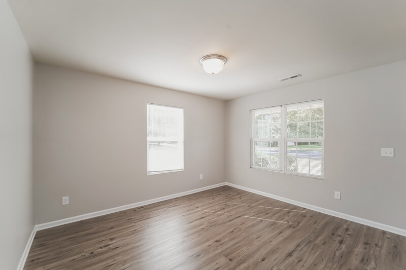 1,915/Mo, 719 Ferrell Ave Charlotte, NC 28216 Bedroom View 3