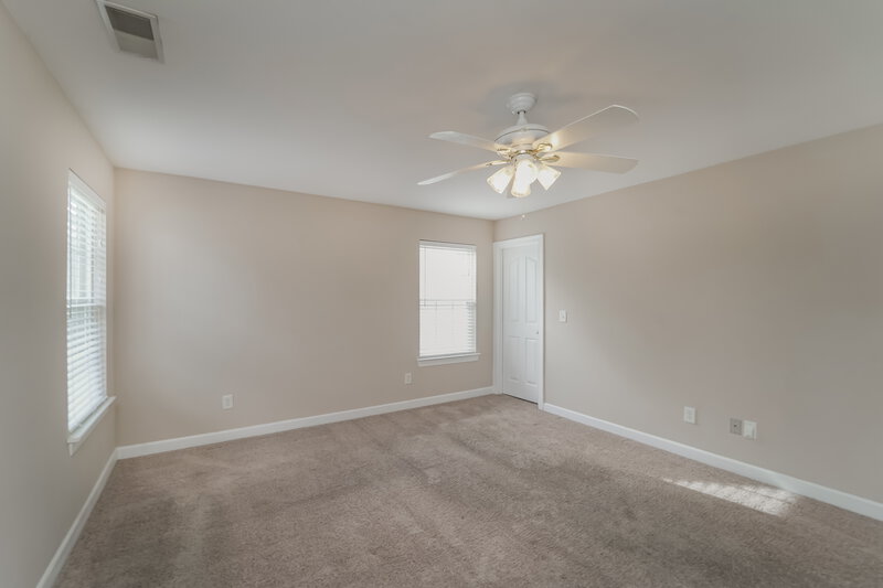 2,550/Mo, 2865 Island Point Dr NW Concord, NC 28027 Main Bedroom View