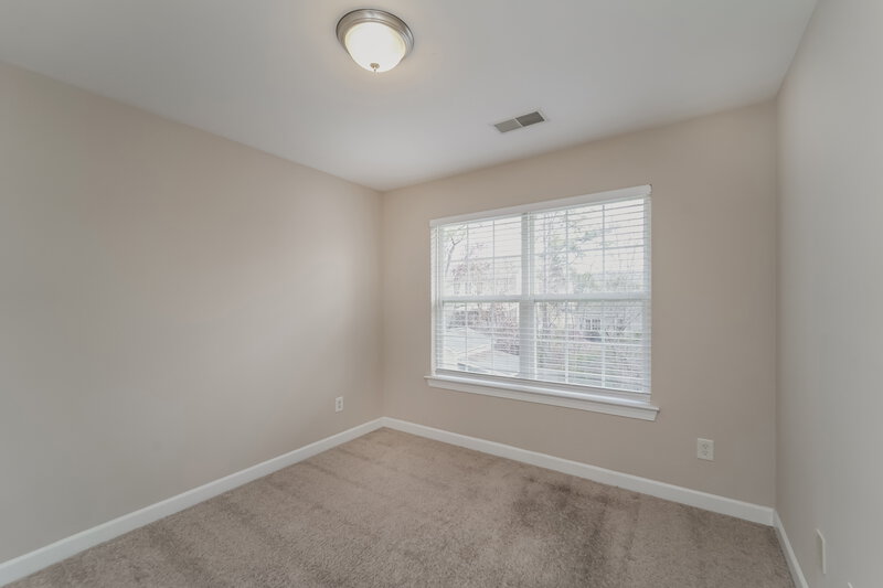 2,550/Mo, 2865 Island Point Dr NW Concord, NC 28027 Bedroom View 2