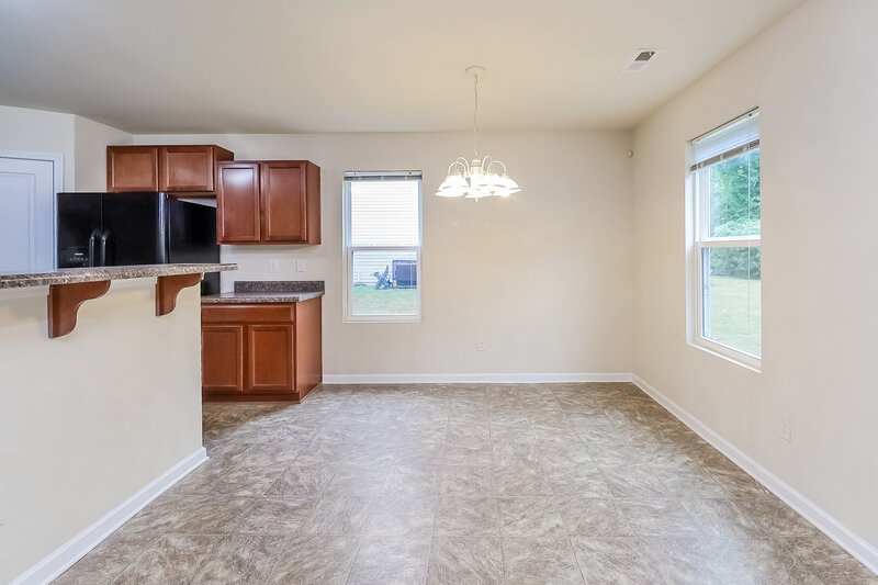 1,760/Mo, 716 Ferrell Ave Charlotte, NC 28216 Dining Room View