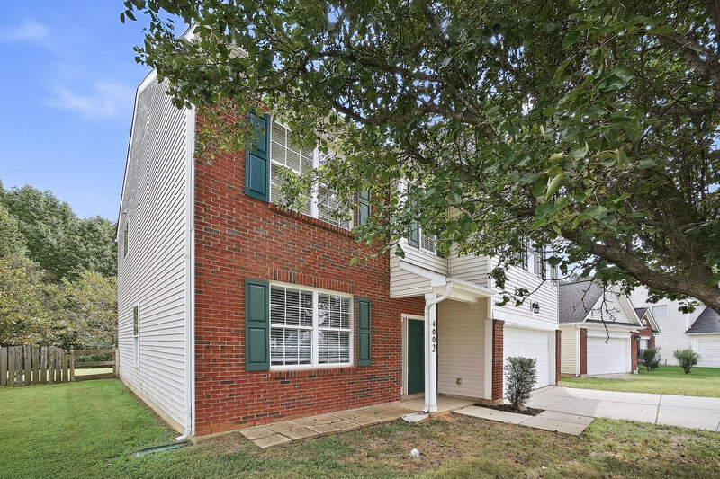 2,295/Mo, 4002 Chimney Wood Trl Indian Trail, NC 28079 Side View