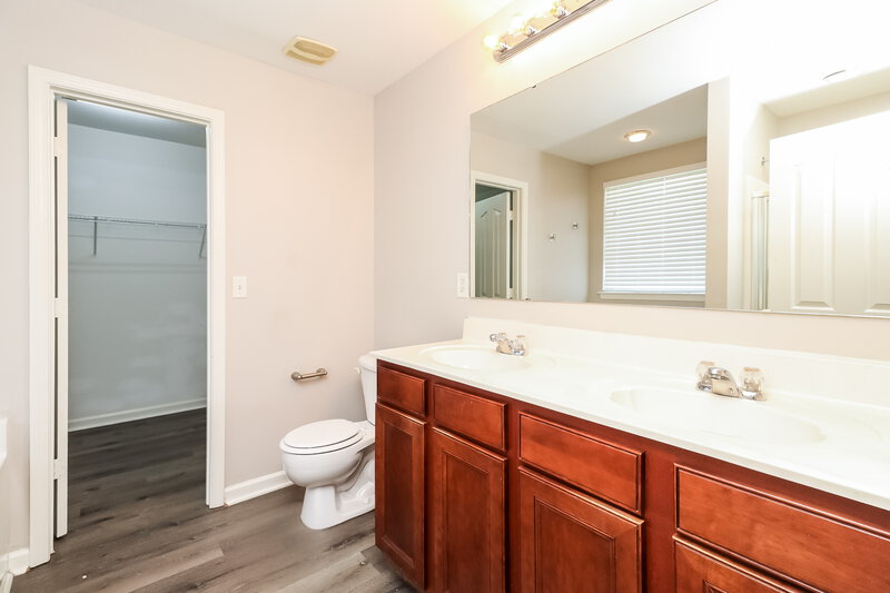 2,310/Mo, 4002 Chimney Wood Trl Indian Trail, NC 28079 Main Bathroom View