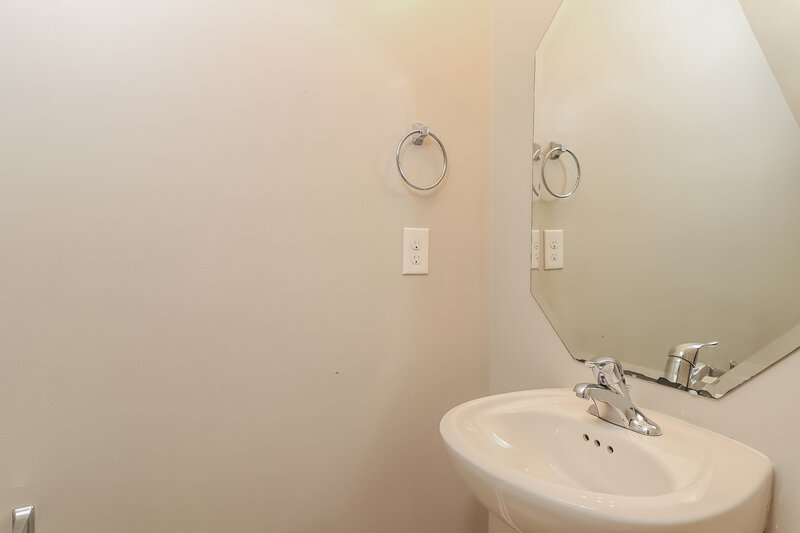 1,970/Mo, 117 Ashmore Dr Mount Holly, NC 28120 Powder Room View