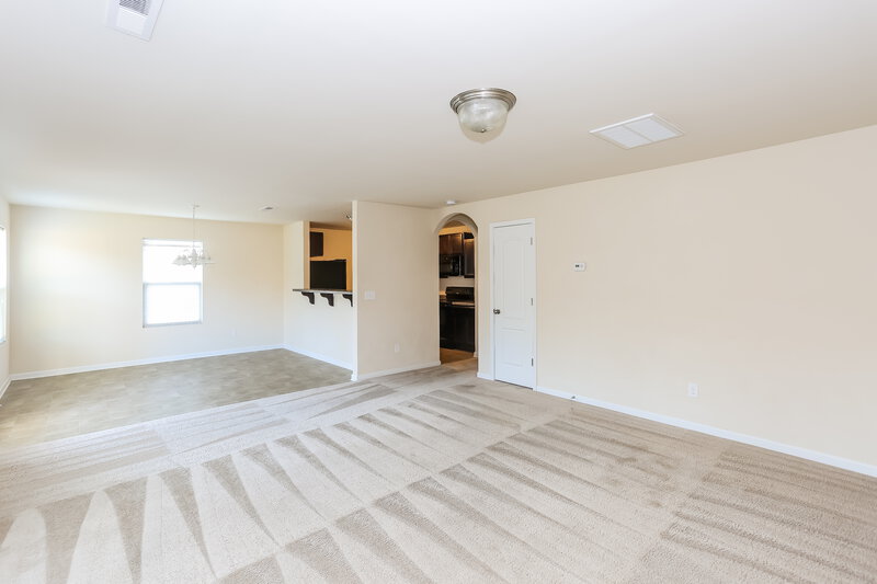 2,880/Mo, 164 Autumn Bluff Cir Mount Holly, NC 28120 Living Room View 3