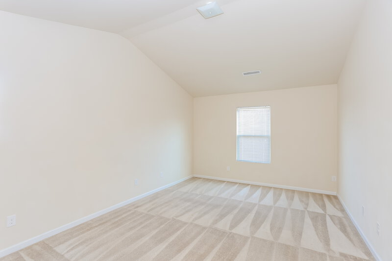 2,880/Mo, 164 Autumn Bluff Cir Mount Holly, NC 28120 Main Bedroom View
