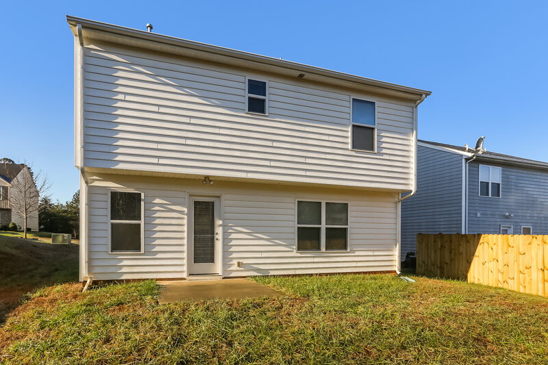 2,880/Mo, 164 Autumn Bluff Cir Mount Holly, NC 28120 Rear View