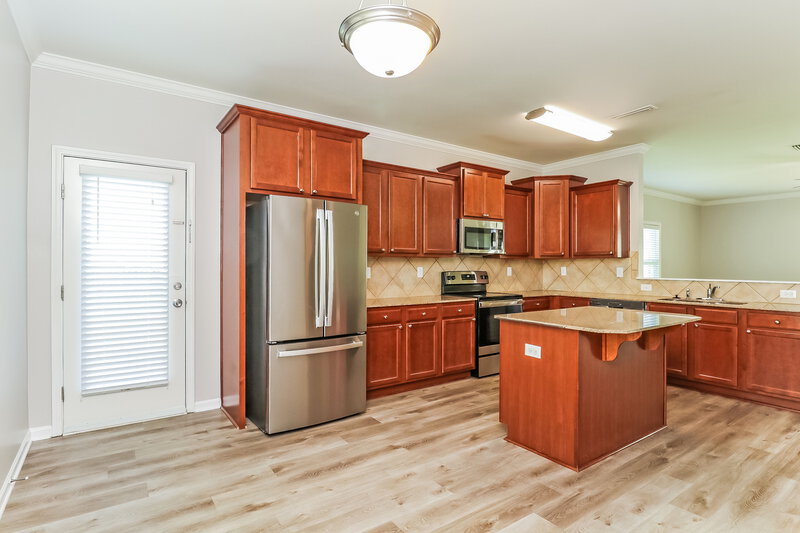 2,780/Mo, 14416 Lake Crossing Dr Charlotte, NC 28278 Kitchen View 2