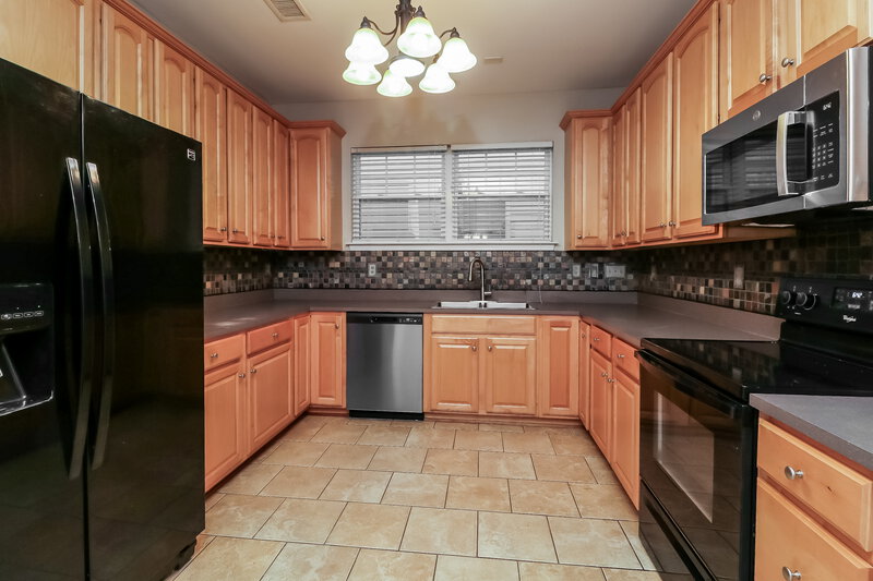 2,080/Mo, 6014 Colonial Garden Dr Huntersville, NC 28078 Kitchen View