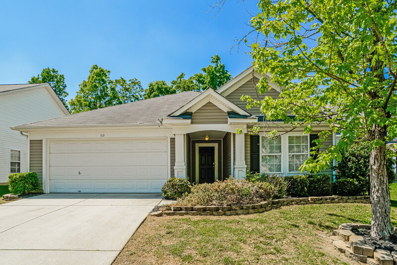 2,055/Mo, 519 Nanny Point Dr Monroe, NC 28110 External View