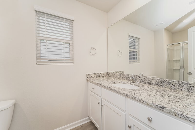 1,895/Mo, 8050 Moose Creek Dr Charlotte, NC 28214 Bathroom View