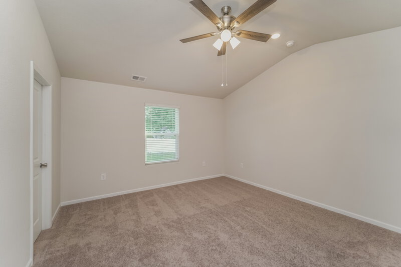 2,010/Mo, 6244 Lowe Ln Charlotte, NC 28214 Main Bedroom View