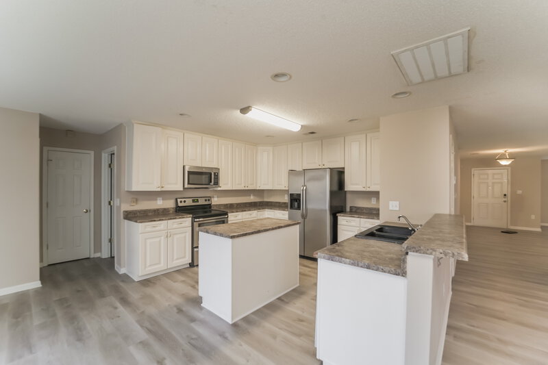 2,485/Mo, 2320 Highland Park Dr Charlotte, NC 28269 Misc View 5