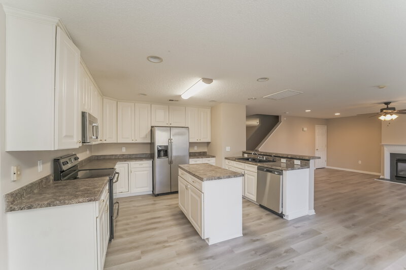 2,485/Mo, 2320 Highland Park Dr Charlotte, NC 28269 Misc View 6