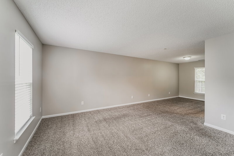 3,010/Mo, 10308 Gold Pan Rd Charlotte, NC 28215 Living Room View 3