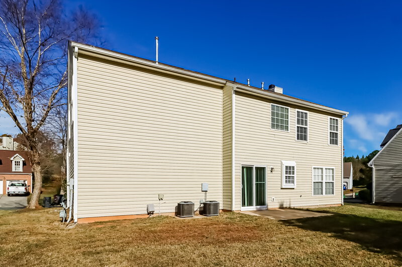 3,150/Mo, 7021 Long Run Ln Charlotte, NC 28216 Rear View 3