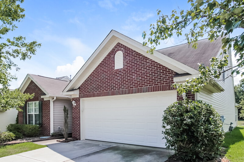 2,380/Mo, 4013 Lawrence Daniel Dr Matthews, NC 28104 Front View