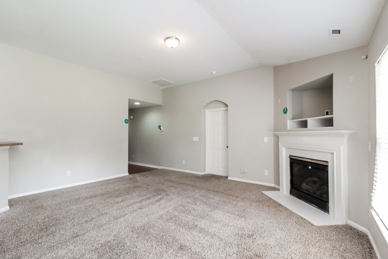 2,380/Mo, 4013 Lawrence Daniel Dr Matthews, NC 28104 Living Room View 2