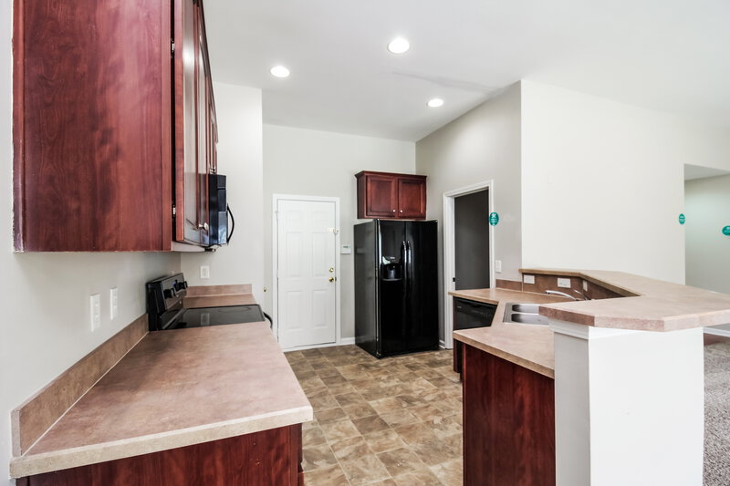2,380/Mo, 4013 Lawrence Daniel Dr Matthews, NC 28104 Kitchen View