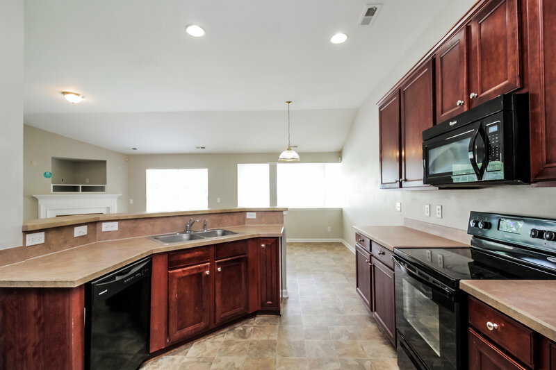 2,380/Mo, 4013 Lawrence Daniel Dr Matthews, NC 28104 Kitchen View 2