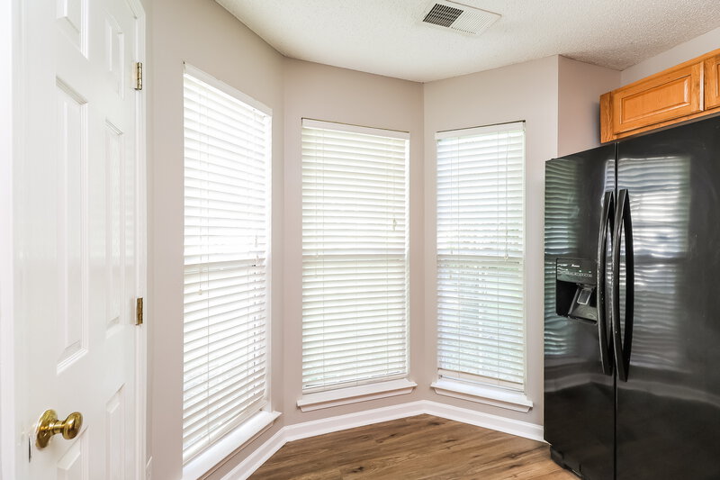 1,745/Mo, 1839 Colin Creek Ln Charlotte, NC 28214 Breakfast Nook View