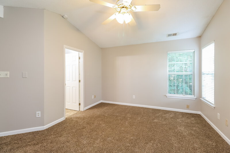 1,745/Mo, 1839 Colin Creek Ln Charlotte, NC 28214 Main Bedroom View